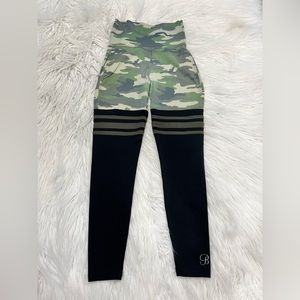 BOMBSHELL SPORTSWEAR Leggings